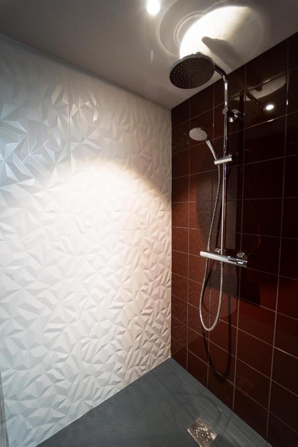 L'Azimut Hotell Senez Exteriör bild