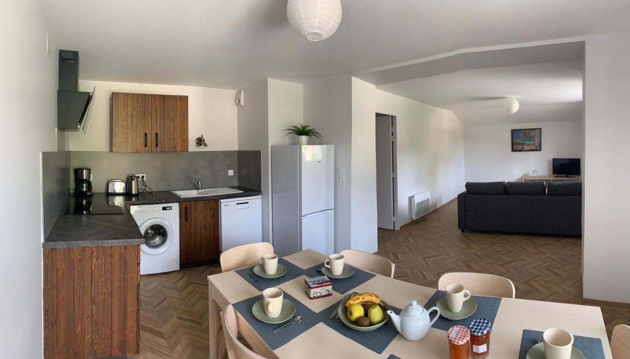 L'Azimut Hotell Senez Exteriör bild