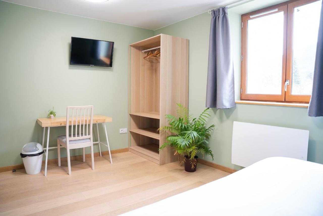 L'Azimut Hotell Senez Exteriör bild